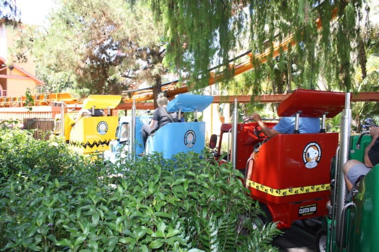 Knott's Berry Farm Discount Tickets 2025: $54.99 - Any Tots